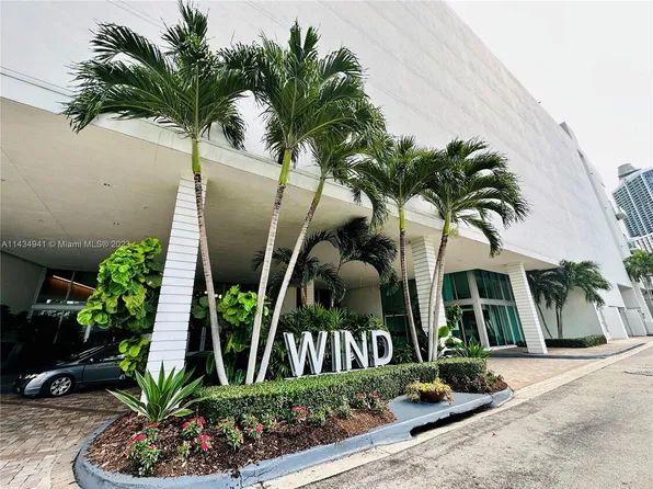 350 S Miami Ave, Miami, FL