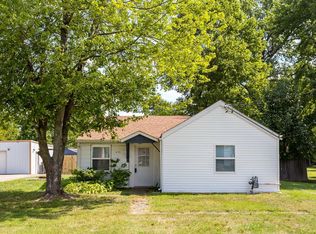 1436 Forest Dr, Louisville, KY 40219