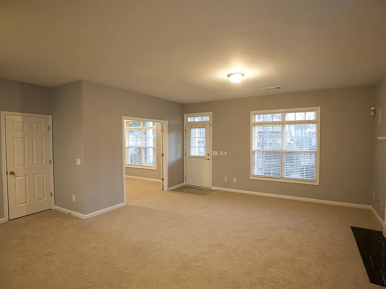 7897 The Lakes Point — Photo 10