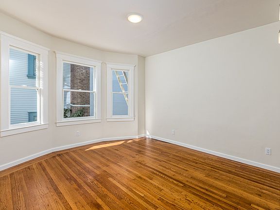 3rd image of 801-803 Fillmore St #9