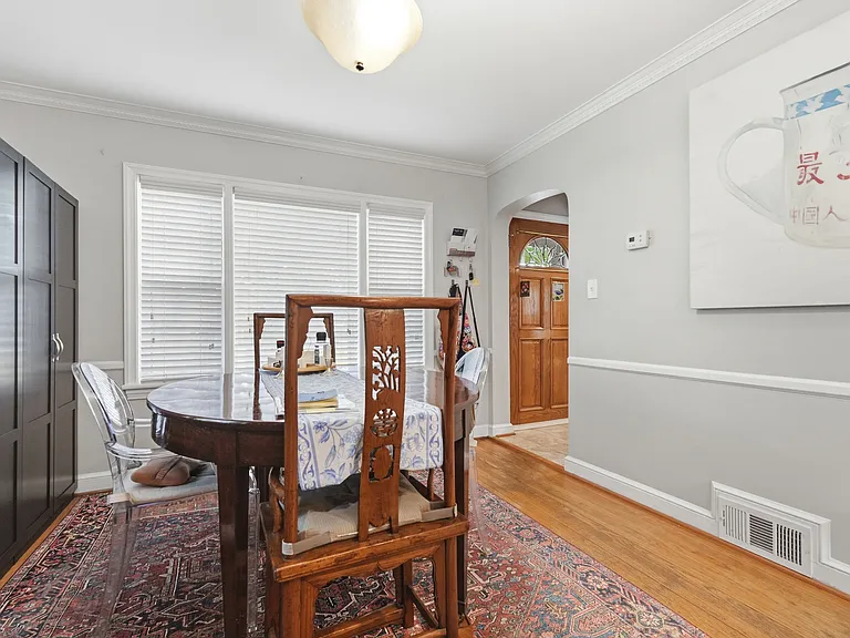 855 N Frederick St — Photo 34