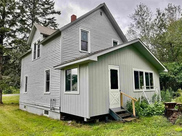 N9998 S Johnson Rd, Bessemer, MI 49911