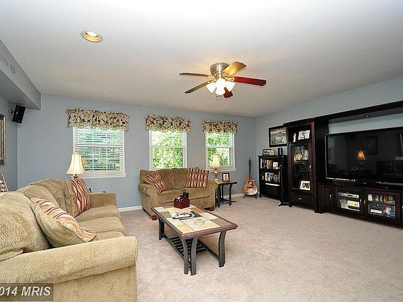 4th image of 747 Wilton Farm Dr