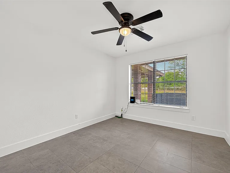 11507 Oak Valley Dr — Photo 35