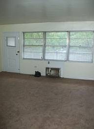 3rd image of 5019 W Jackson Blvd APT 2f