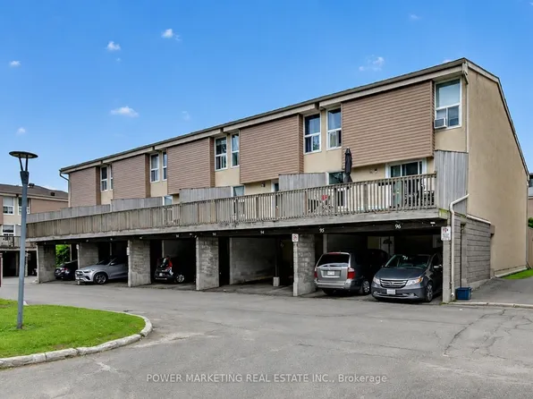 3415 Uplands Dr #95, Ottawa, ON K1V 9N4