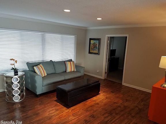 2nd image of 392 Lake Hamilton Dr