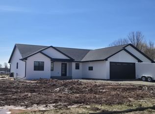 5375 Whitecap Ct, Omro, WI