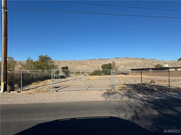 313 Riverfront Dr, Bullhead City, AZ 86442