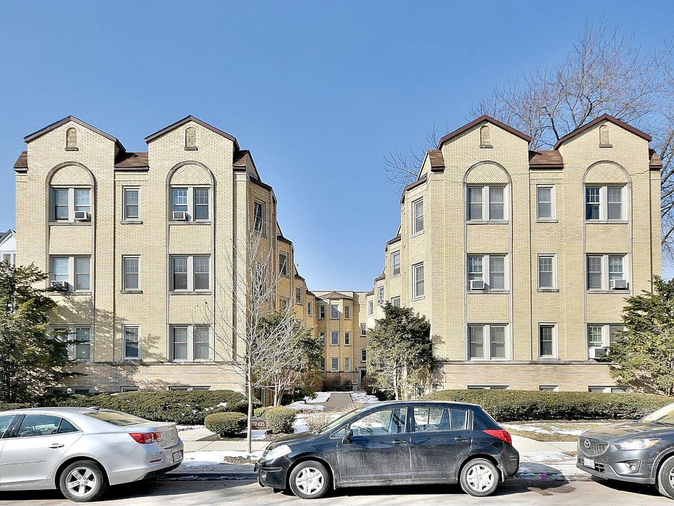 1st image of 421 Wisconsin Ave APT 1
