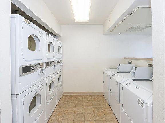 5th image of 5310 Allison St #4850366