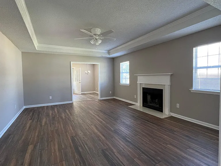 119 Kentshire Ln — Photo 6