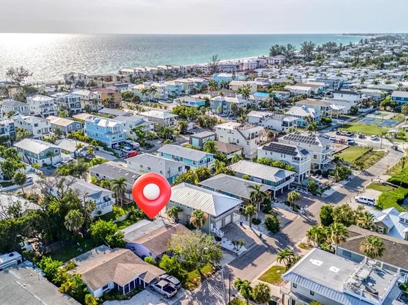 2404 Avenue A, Bradenton Beach, FL 34217