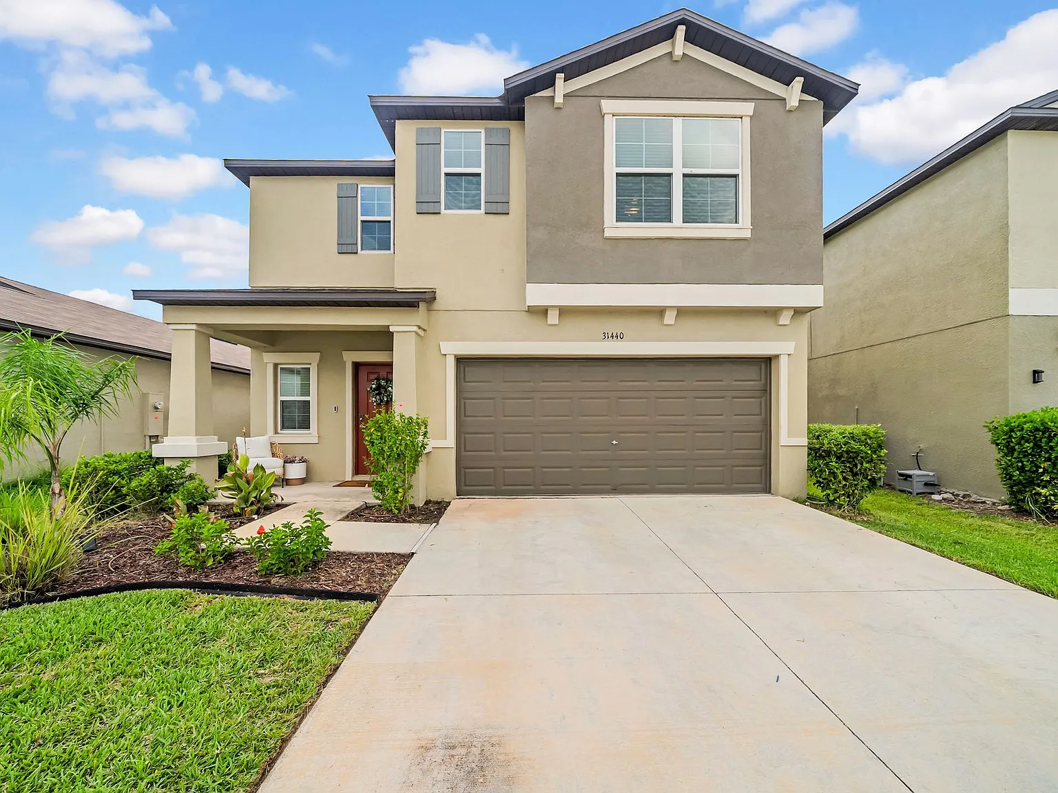 6 bed, 2580 sqft, $3,300 — Photo 1