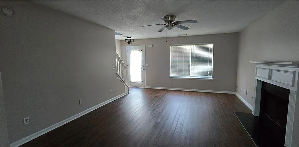 3644 Caseys Cv