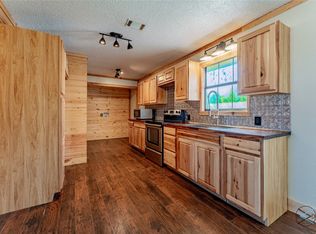 1241 Peach Tree Rd, Mabank, TX 75156