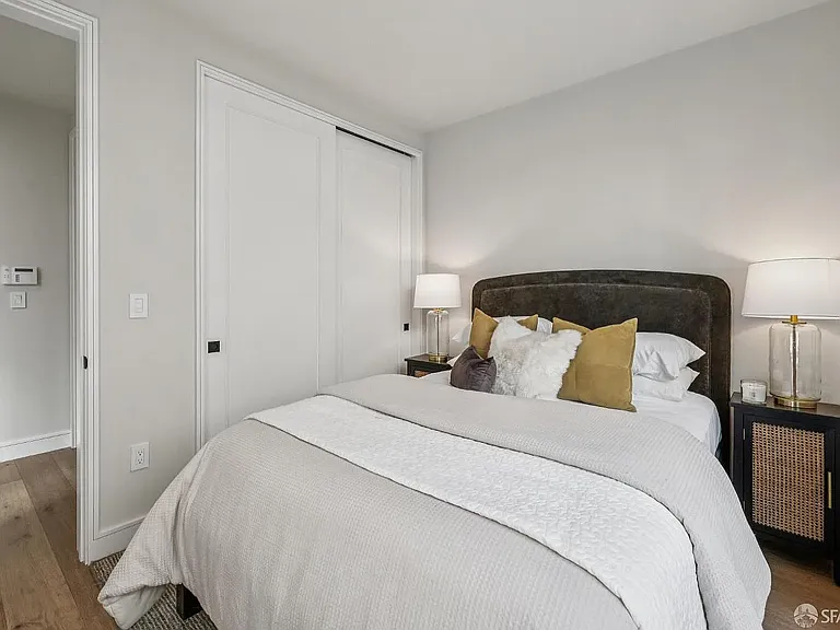 1259 Clay St — Photo 28