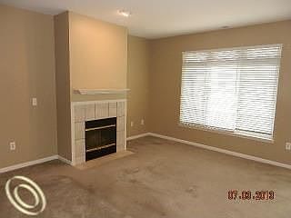 5th image of 5535 Twin Oaks Dr