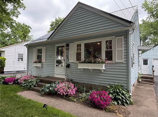 265 W Ivy St, East Rochester, NY 14445