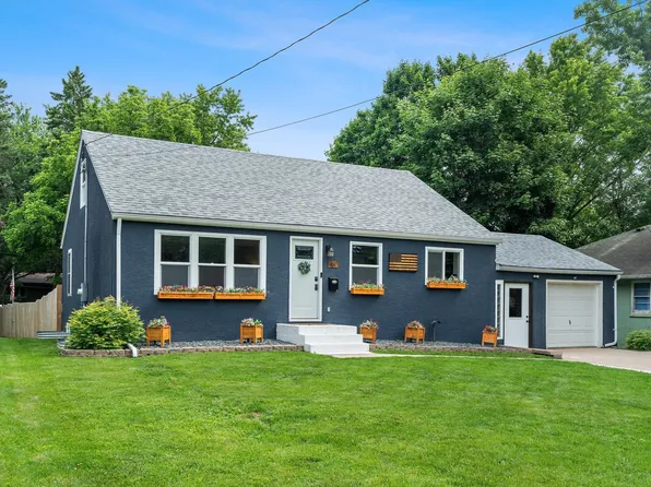 410 Greenvale Ave W, Northfield, MN 55057