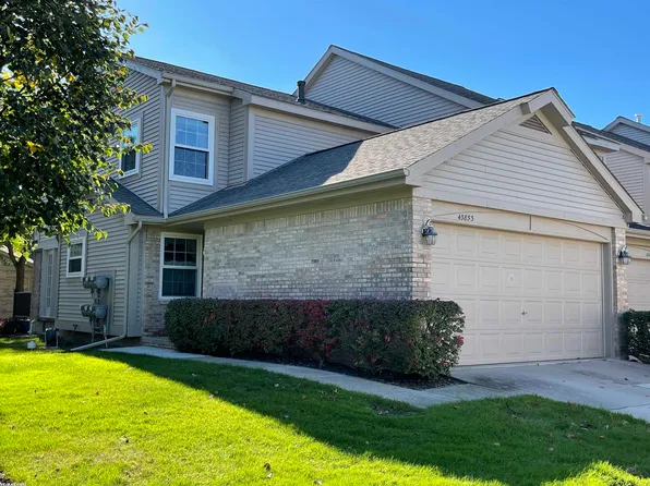 43853 Stoney Ln, Sterling Heights, MI 48313