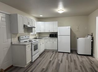 3705 S 150th St #4, Seattle, WA 98188