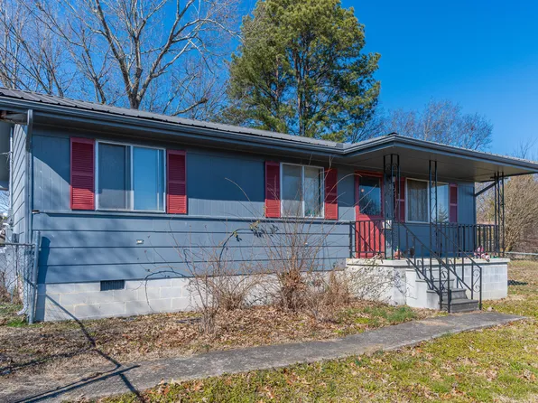 1149 Wooten Rd, Ringgold, GA 30736