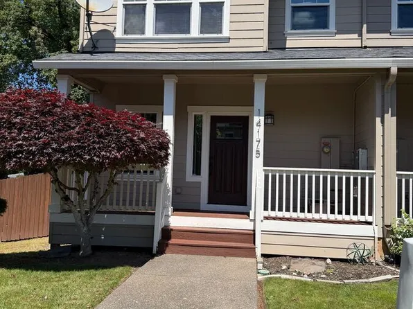 14175 Brittany Ter, Oregon City, OR 97045