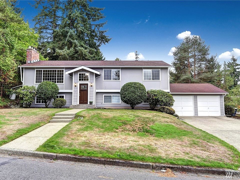 1st image of 12411 NE 4th Pl