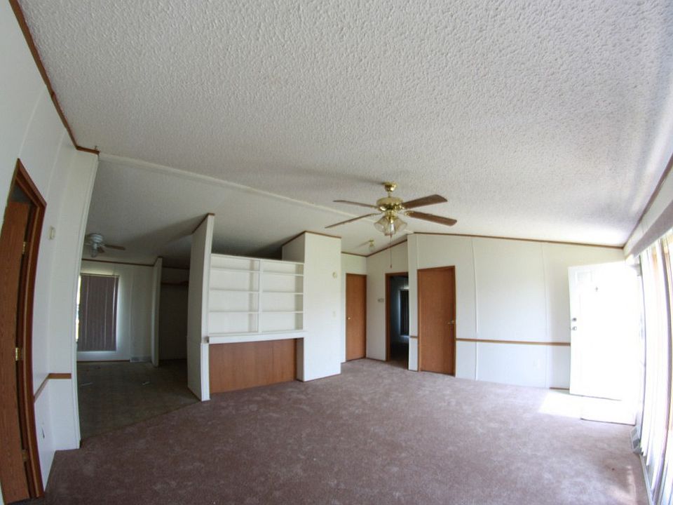 2nd image of 267 White Pne