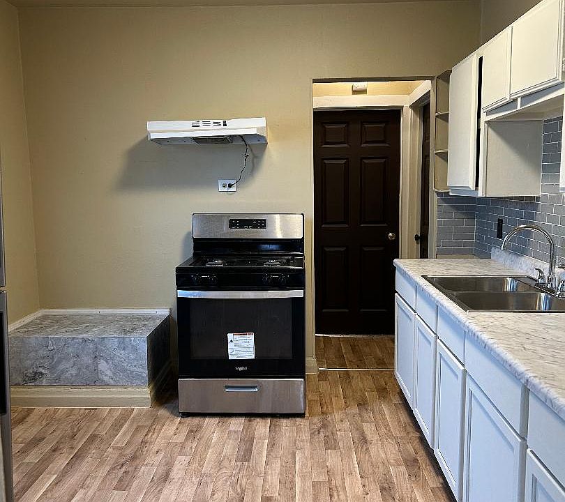 1st image of 2687 Polk Pl #1