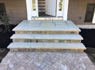 15 Robin Rd, Milford, MA 01757