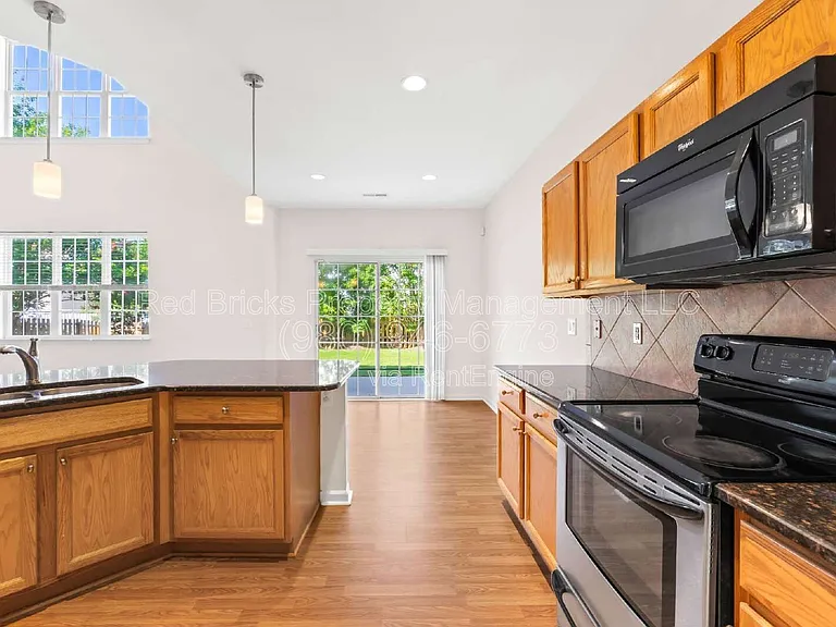 17320 Brightstone Ct — Photo 18