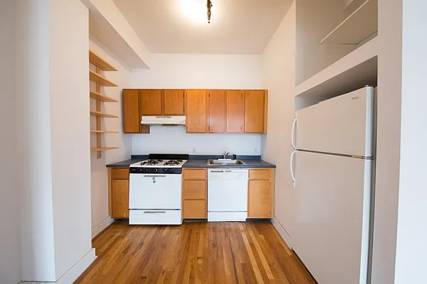 Rented by MNS | media 24