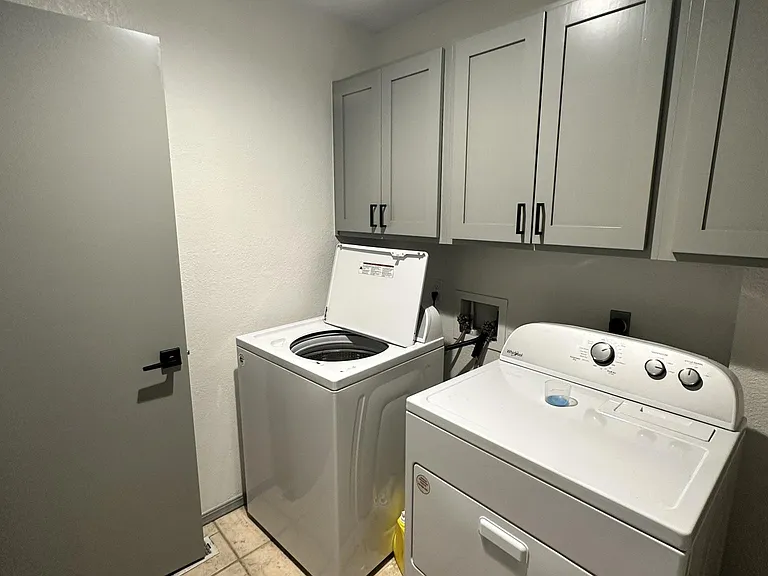 7626 S Norwood Ave — Photo 9