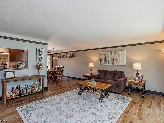 2nd image of 7284 Whitaker Dr
