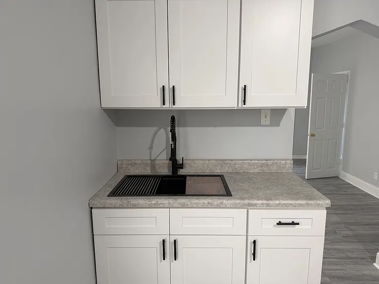 8531 S Burley Ave #2R — Photo 13