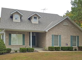 717 Knaust Rd, Saint Peters, MO 63376