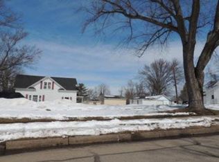 700 E 4th St, Merrill, WI 54452