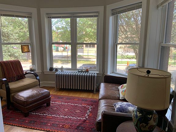 3rd image of 920 Judson Ave APT 1