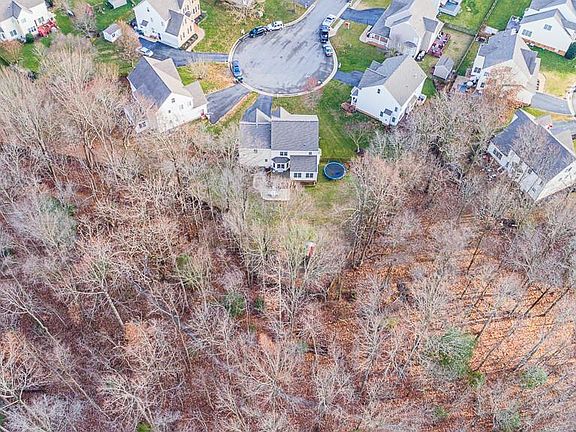 3rd image of 9097 Lunette Ln