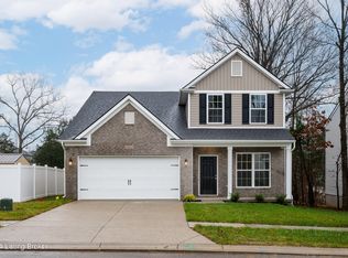 12021 Parkview Trace Dr, Louisville, KY
