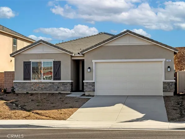 940 Dryden Dr, Lake Elsinore, CA 92530
