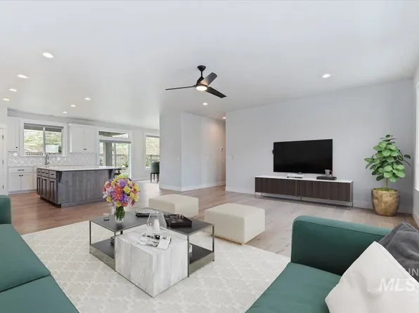 19322 N Shepherds Pie Pl, Boise, ID 83714