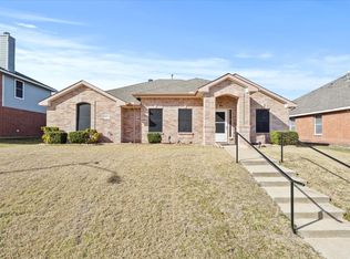 2055 Silverado Dr, Mesquite, TX 75181