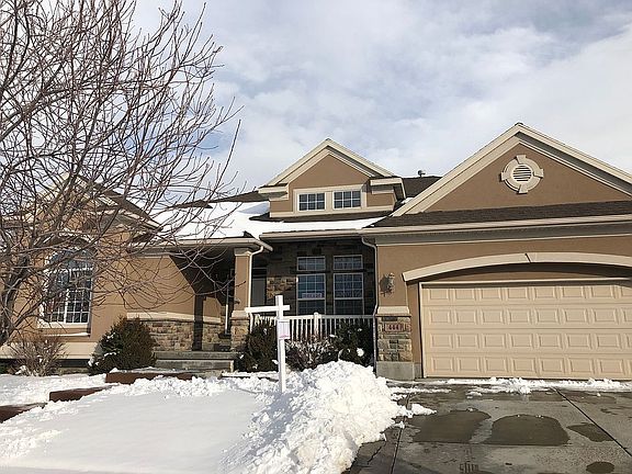 2nd image of 444 E Covington Cir