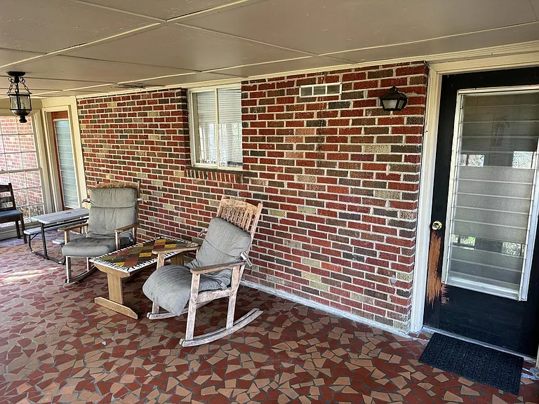 1829 Hill Hedge Dr — Photo 32