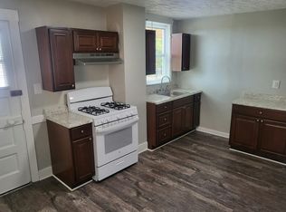 202 Jarvis St #202, Aliquippa, PA 15001