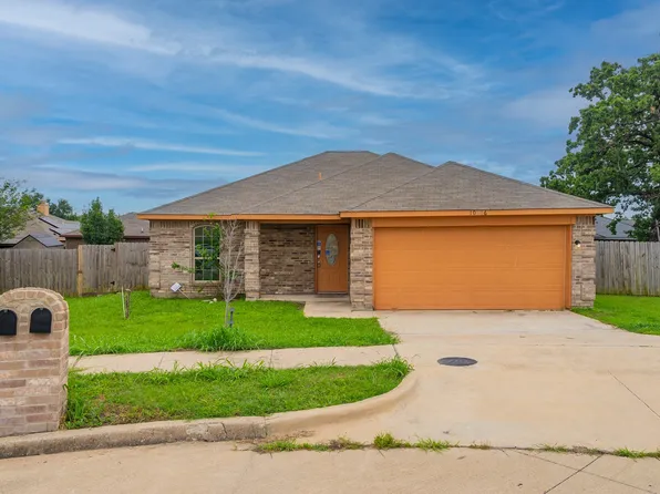 10116 Acuna Cir, Dallas, TX 75217