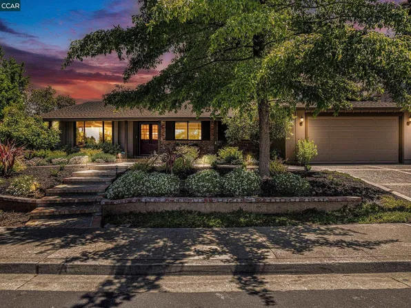 902 Cortina Ct, Walnut Creek, CA 94598
